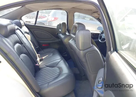 2002 Pontiac Bonneville Ssei z USA, uszkodzony, nr VIN 1G2HZ541024104710